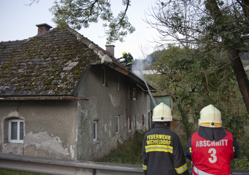 Brand eines Wohnhaus, Micheldorf, Hilbing