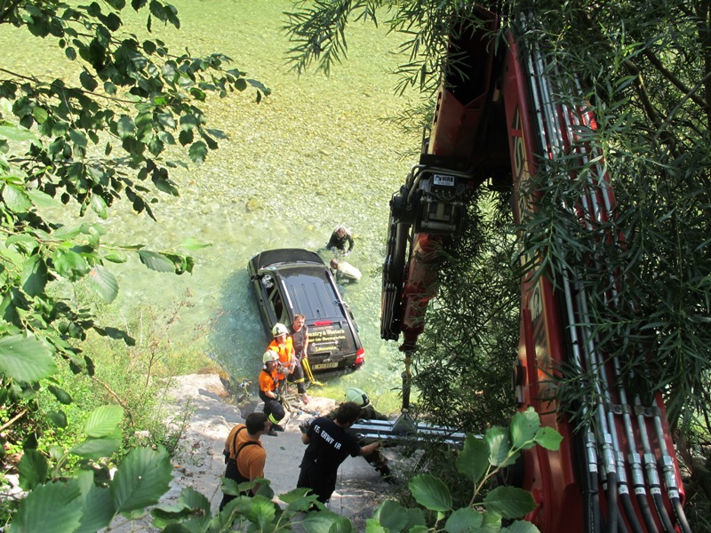 PKW Bergung in Leonstein, 4. August 2013