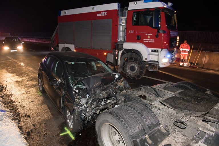 Tödlicher Auffahrunfall auf der A9