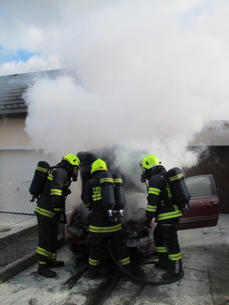 PKW Brand, 25. Februar 2017, Micheldorf