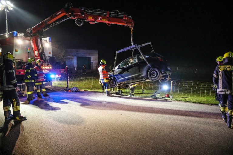 Verkehrsunfall in Seebach, Micheldorf, 25. März 2017