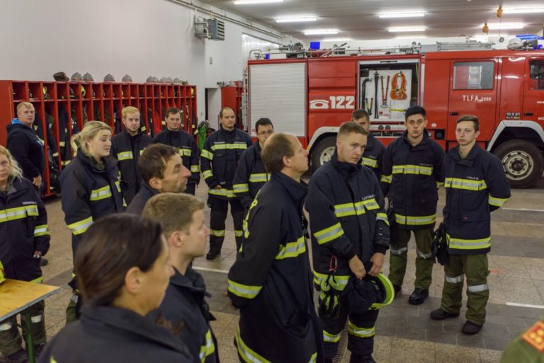 Intensiver Stationsbetrieb mit den Containern des KLF-L, 06. Okt 2017