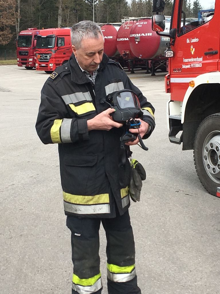 Üben, üben, üben,…..gehört zum Feuerwehralltag.