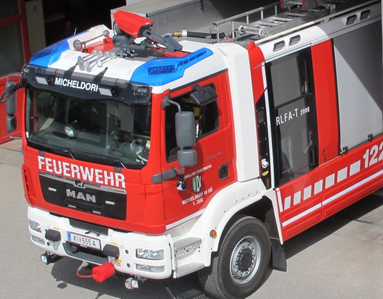 Person von LKW eingeklemmt, Micheldorf, 22. Mai 2018