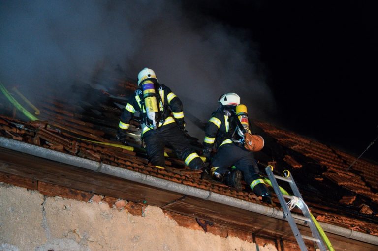 Hilfeleistung in Molln 26. Dezember 2019, Brand Einfamilienhaus.