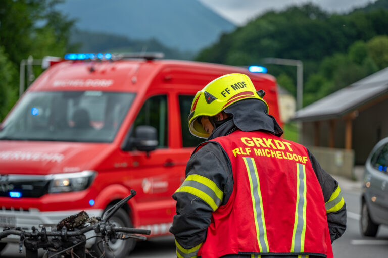 Brand Zweirad im Freien am 16. Juni 2025