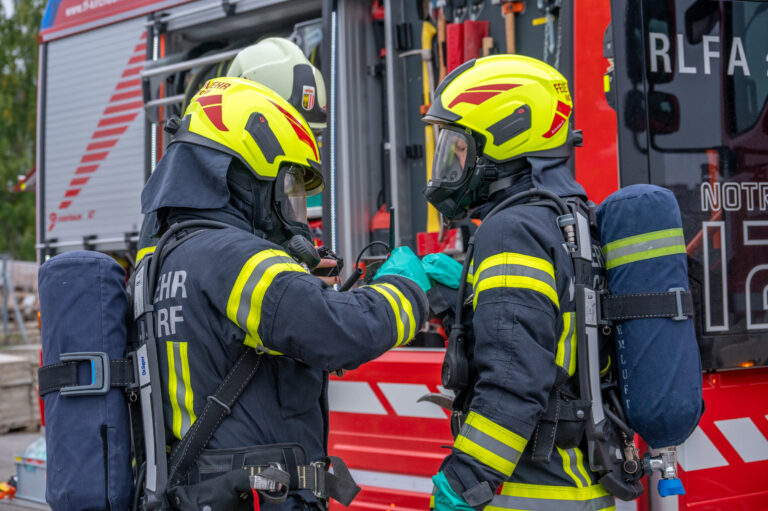 Große Gefahrstoffübung in Kirchdorf am 27. September 2025