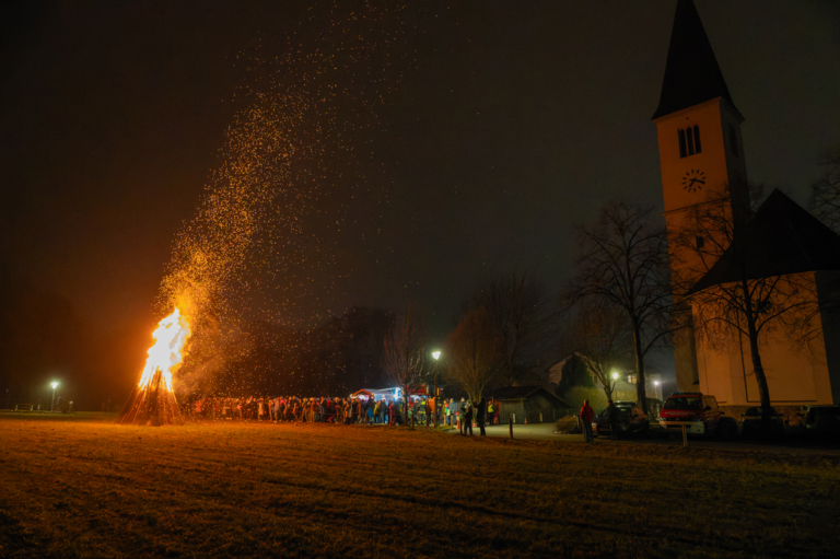 Sonnenwendfeuer 2025