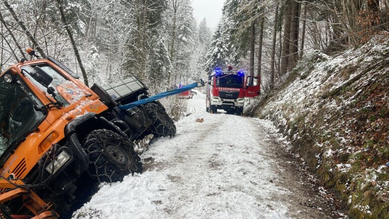 LKW Bergung in Spital am Phyrn am 17. Februar 2026
