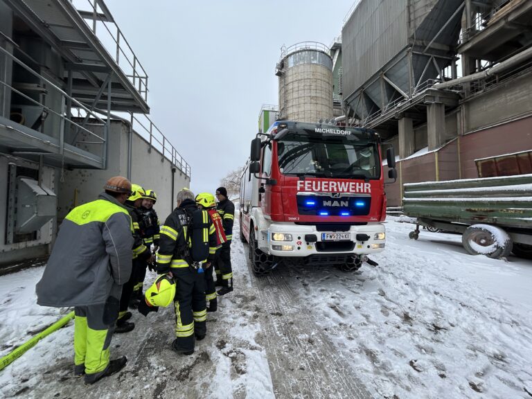 Brand Gewerbe am 20. Februar 2026